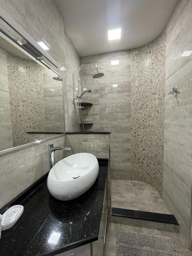 יירבאן Sm Apartment מראה חיצוני תמונה